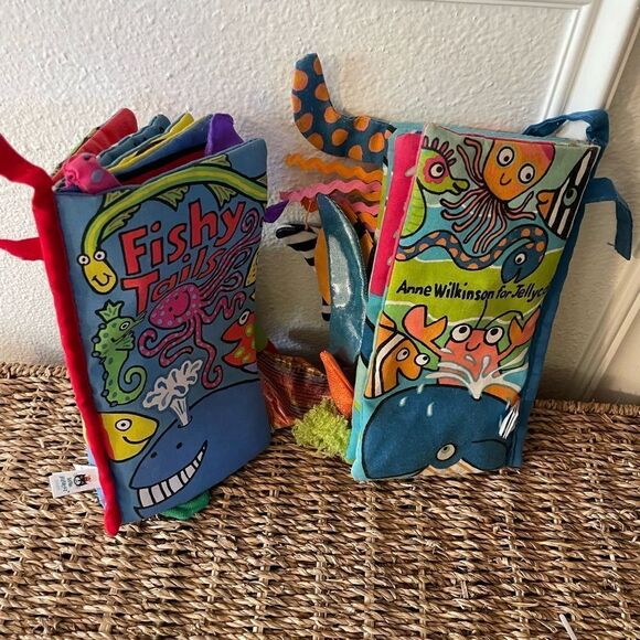 Jellycat Fishy Tails and Sea Tails Soft Kids Books set of 2 - Picture 14 of 16